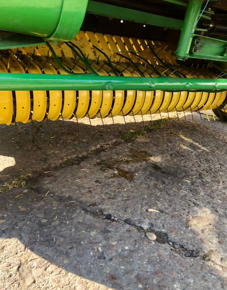 Пресс-подборщик рулонный John Deere 590: фото 8