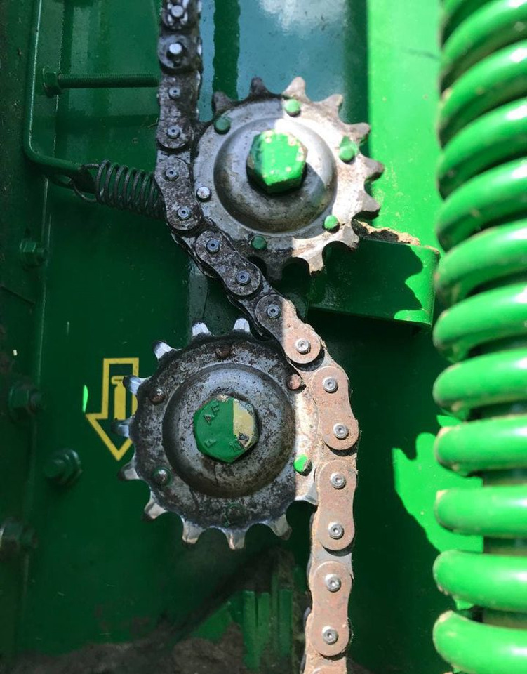 Пресс-подборщик рулонный John Deere 590: фото 7