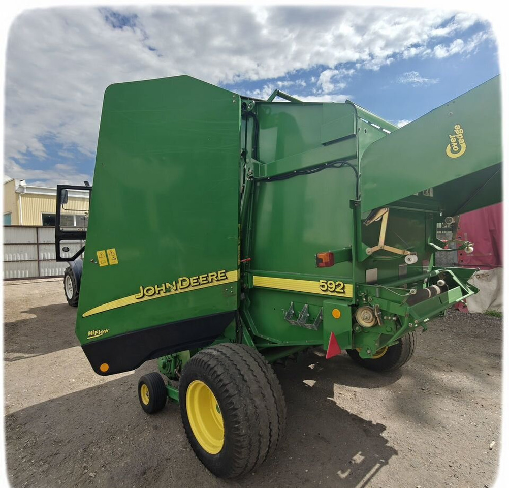 Пресс-подборщик рулонный John Deere 592: фото 6