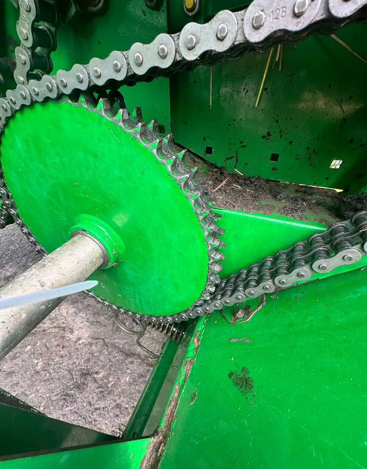 Пресс-подборщик рулонный John Deere 592: фото 7 Пресс-подборщик рулонный John Deere 592: фото 7