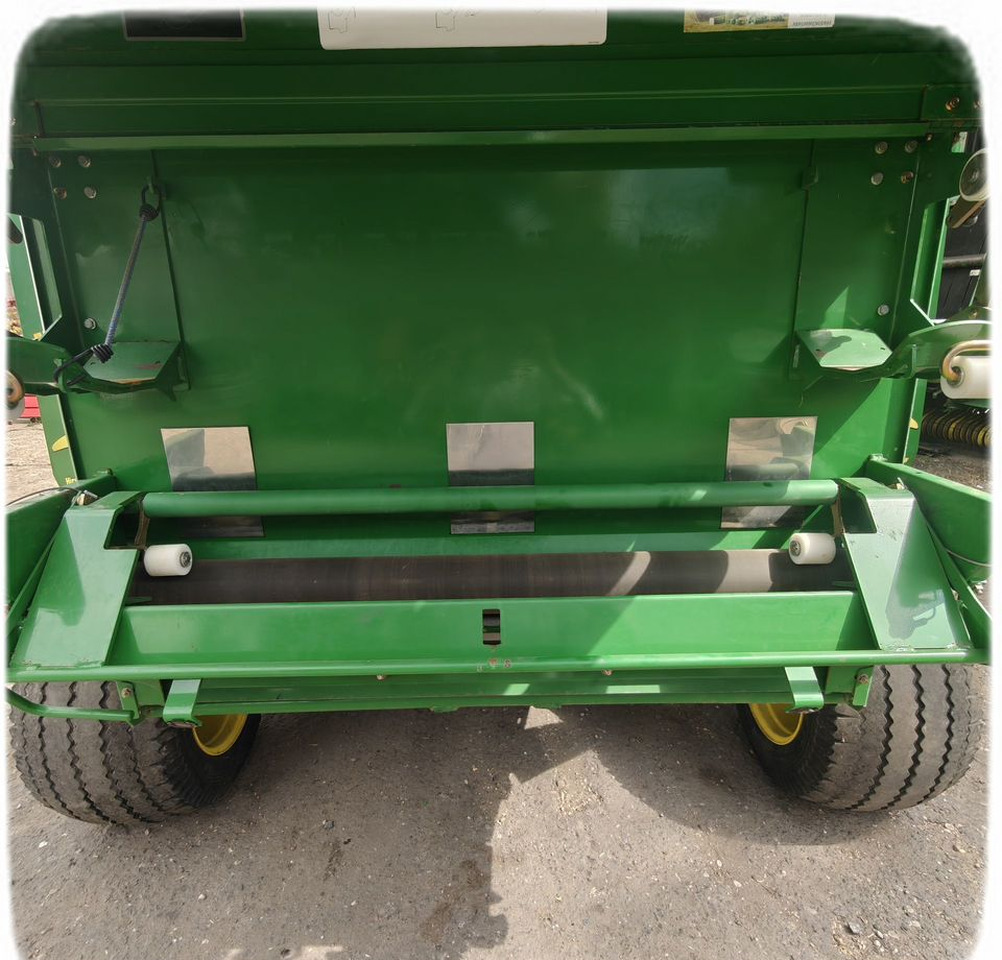Пресс-подборщик рулонный John Deere 592: фото 8