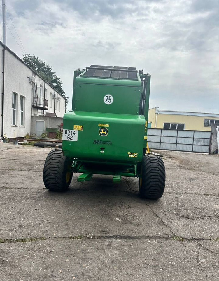John Deere 592 - Пресс-подборщик рулонный: фото 4 John Deere 592 - Пресс-подборщик рулонный: фото 4