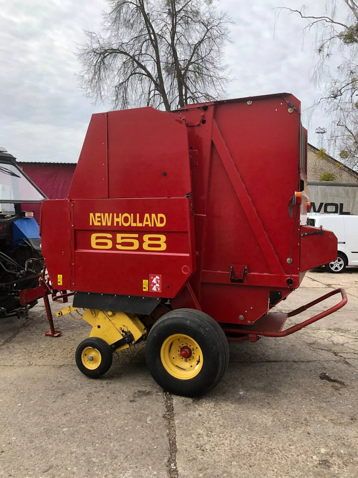 NEW HOLLAND 658 - Пресс-подборщик рулонный: фото 3 NEW HOLLAND 658 - Пресс-подборщик рулонный: фото 3