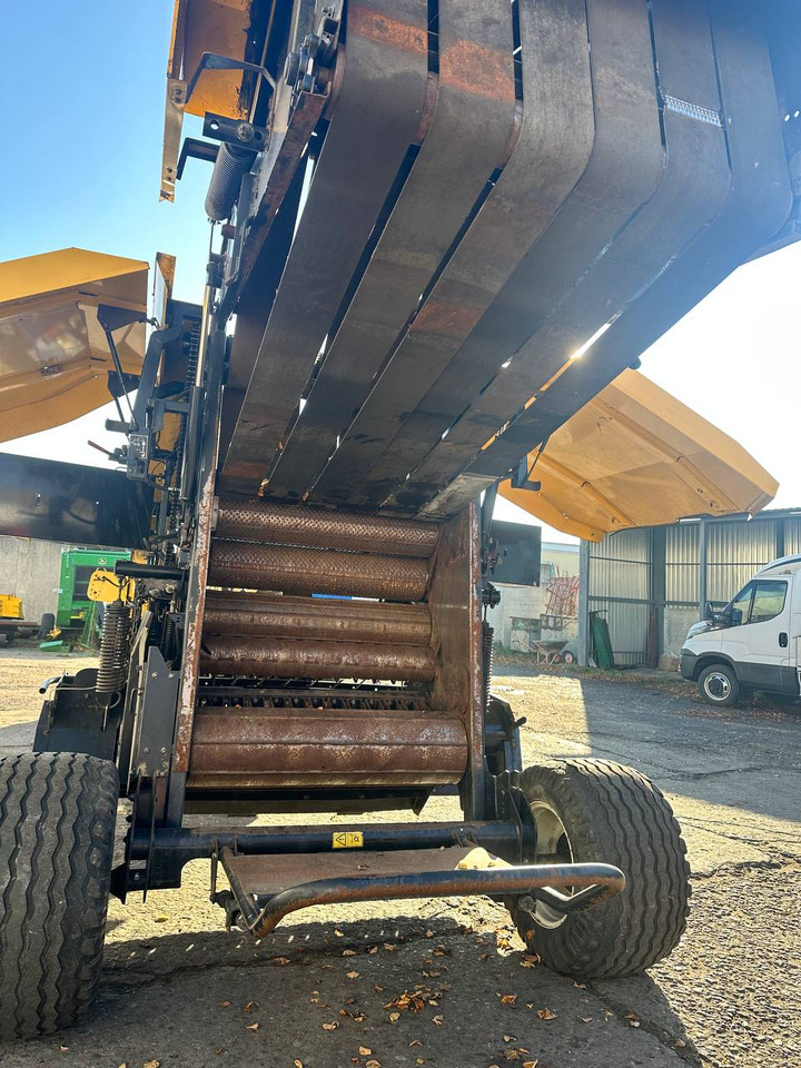 Пресс-подборщик рулонный NEW HOLLAND 740A: фото 11 Пресс-подборщик рулонный NEW HOLLAND 740A: фото 11