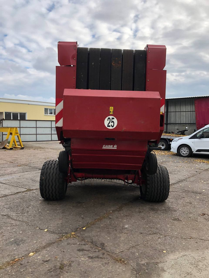 Пресс-подборщик рулонный NEW HOLLAND BR 750: фото 6