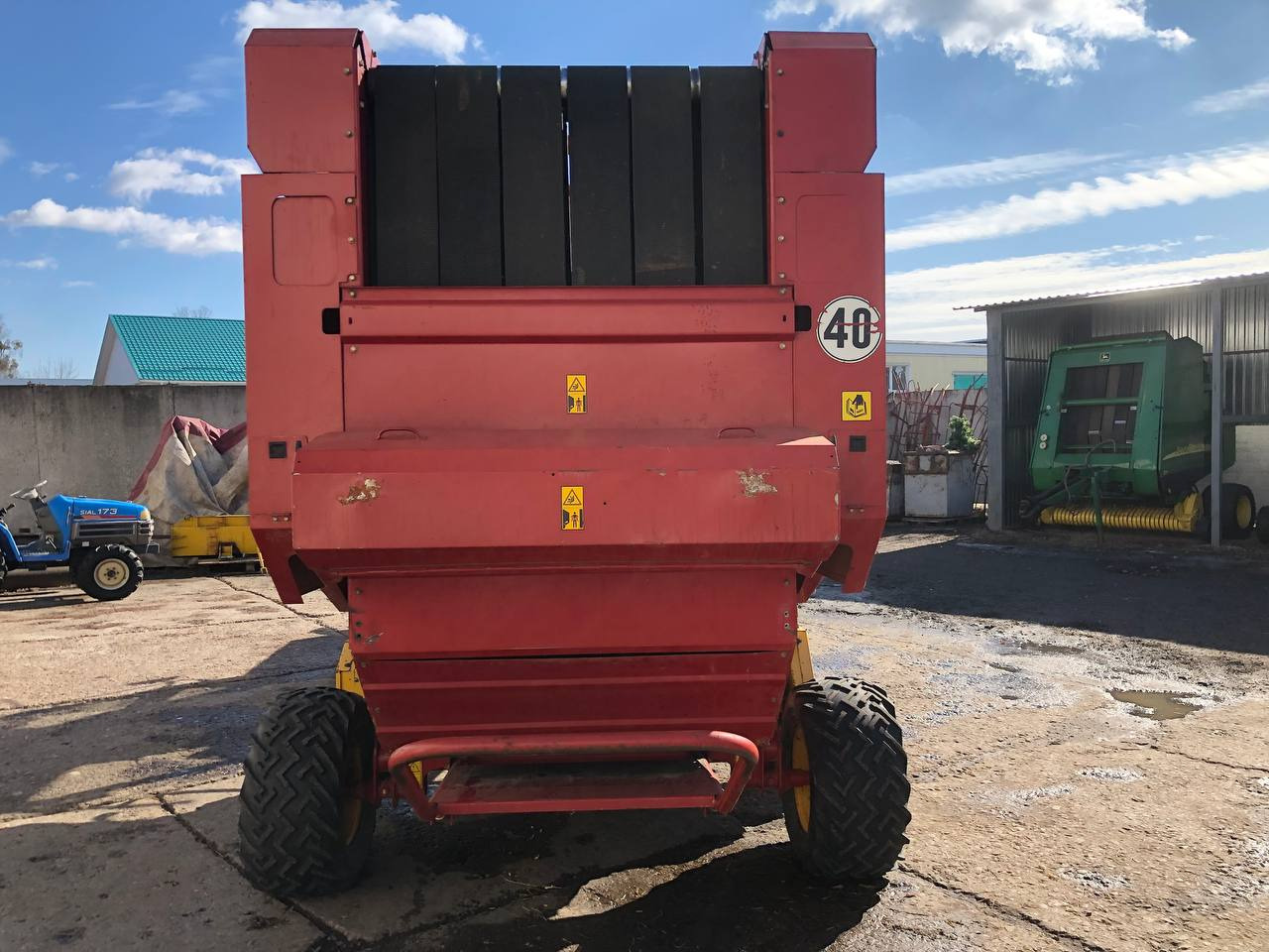 Пресс-подборщик рулонный NEW HOLLAND BR 750: фото 6