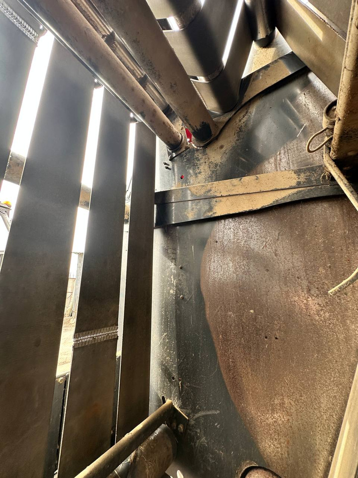 Пресс-подборщик рулонный VICON RV 157: фото 12