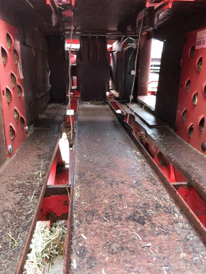 Пресс-подборщик тюковый WELGER AP-41: фото 17