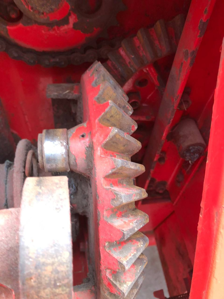 Пресс-подборщик тюковый WELGER AP-41: фото 14