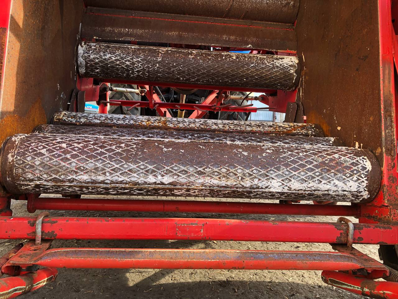 Пресс-подборщик рулонный WELGER RP-15s: фото 11 Пресс-подборщик рулонный WELGER RP-15s: фото 11