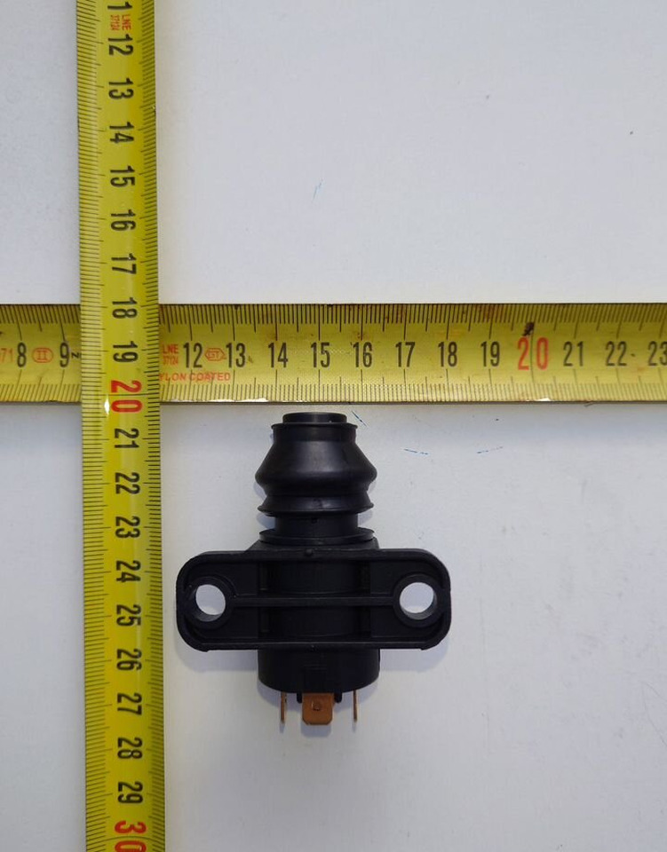 1-New Предельный выключатель Claas 250 - Запчасти для Сельскохозяйственной техники: фото 3 1-New Предельный выключатель Claas 250 - Запчасти для Сельскохозяйственной техники: фото 3