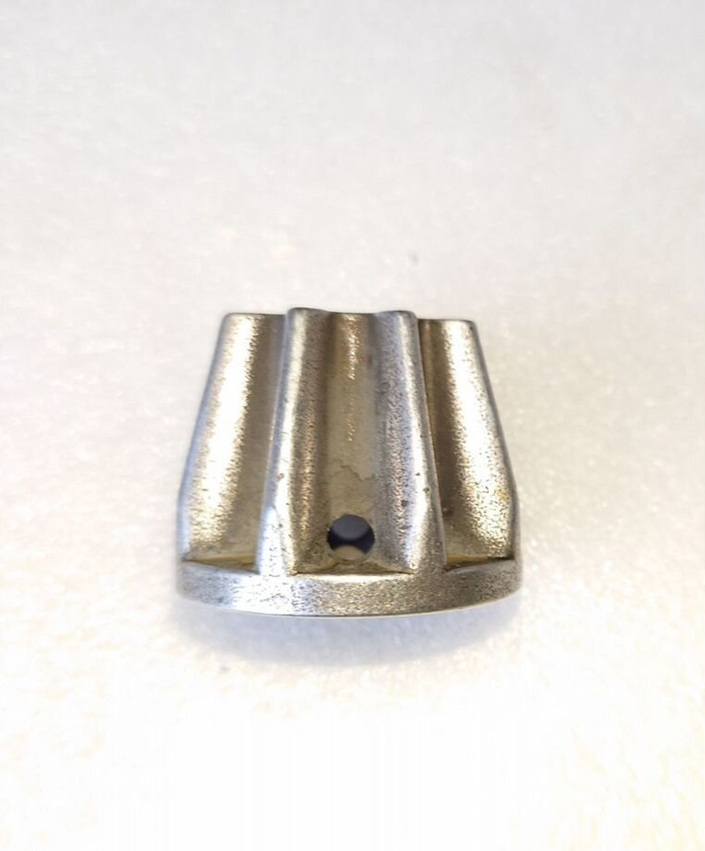 Новый Запчасти для Сельскохозяйственной техники 1-New Шестерня z7 червяка малая с носиком John Deere: фото 6