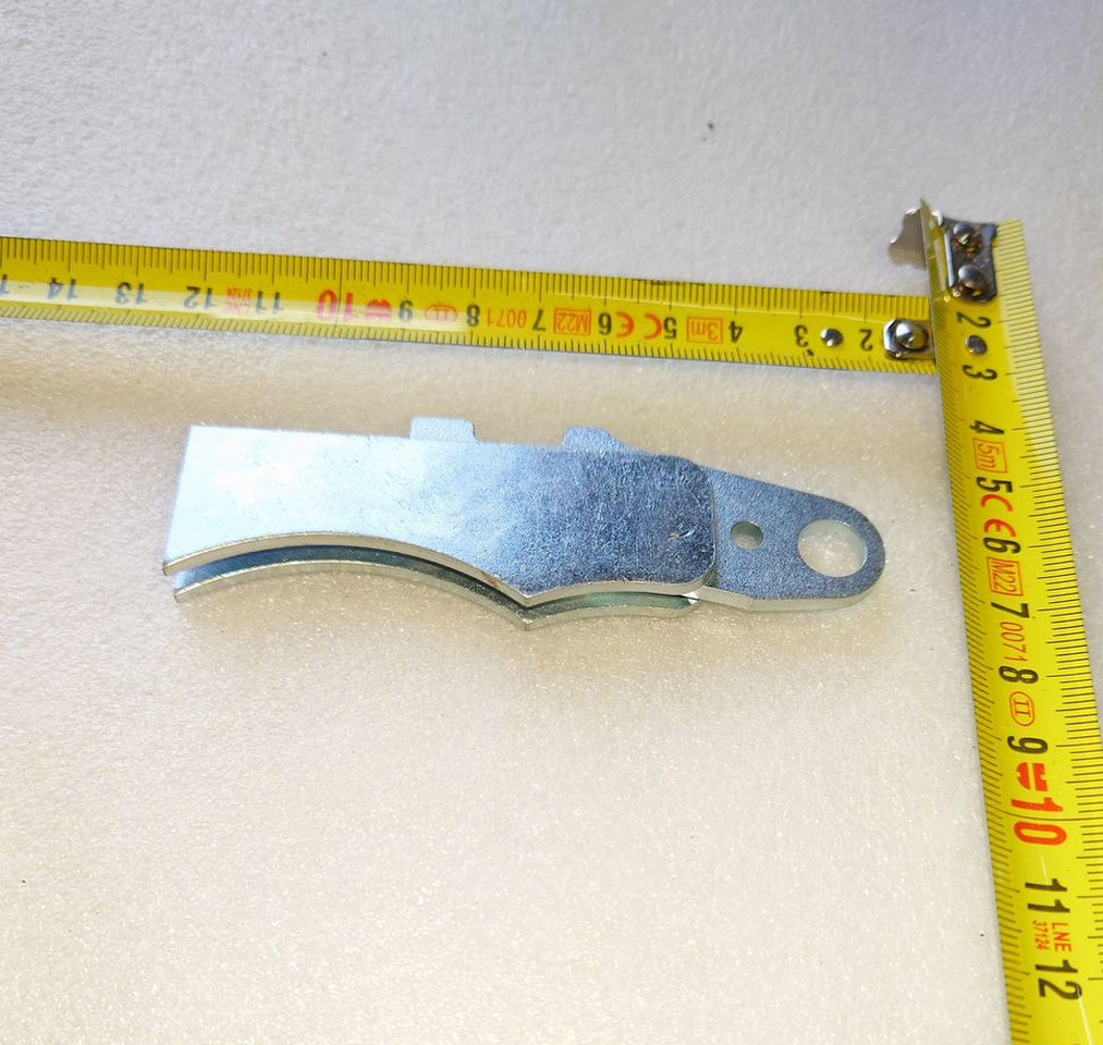 AGV Parts Прижим захвата шнурка пресс-подборщика Джон Дир - Запчасти для Сельскохозяйственной техники: фото 3 AGV Parts Прижим захвата шнурка пресс-подборщика Джон Дир - Запчасти для Сельскохозяйственной техники: фото 3