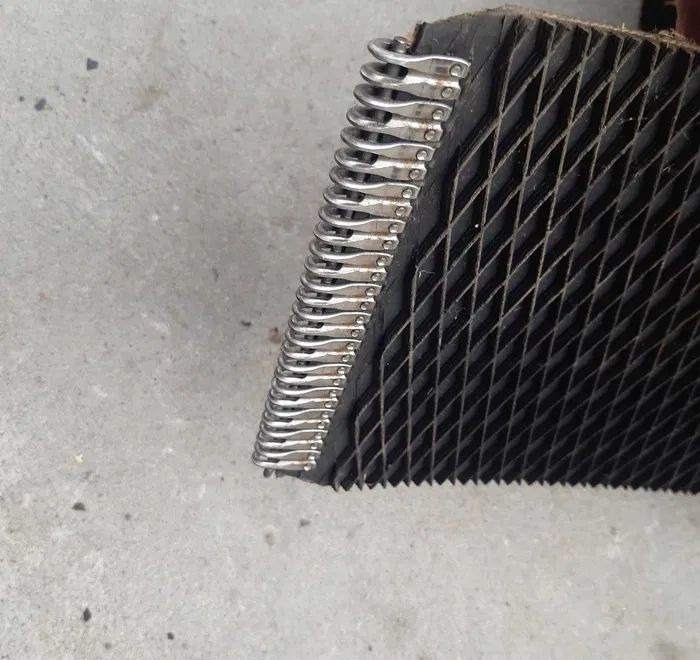 JOHN DEERE Ремень John Deere 540 - 550 - 570 - 580 - 590 - Запчасти для Сельскохозяйственной техники: фото 2 JOHN DEERE Ремень John Deere 540 - 550 - 570 - 580 - 590 - Запчасти для Сельскохозяйственной техники: фото 2