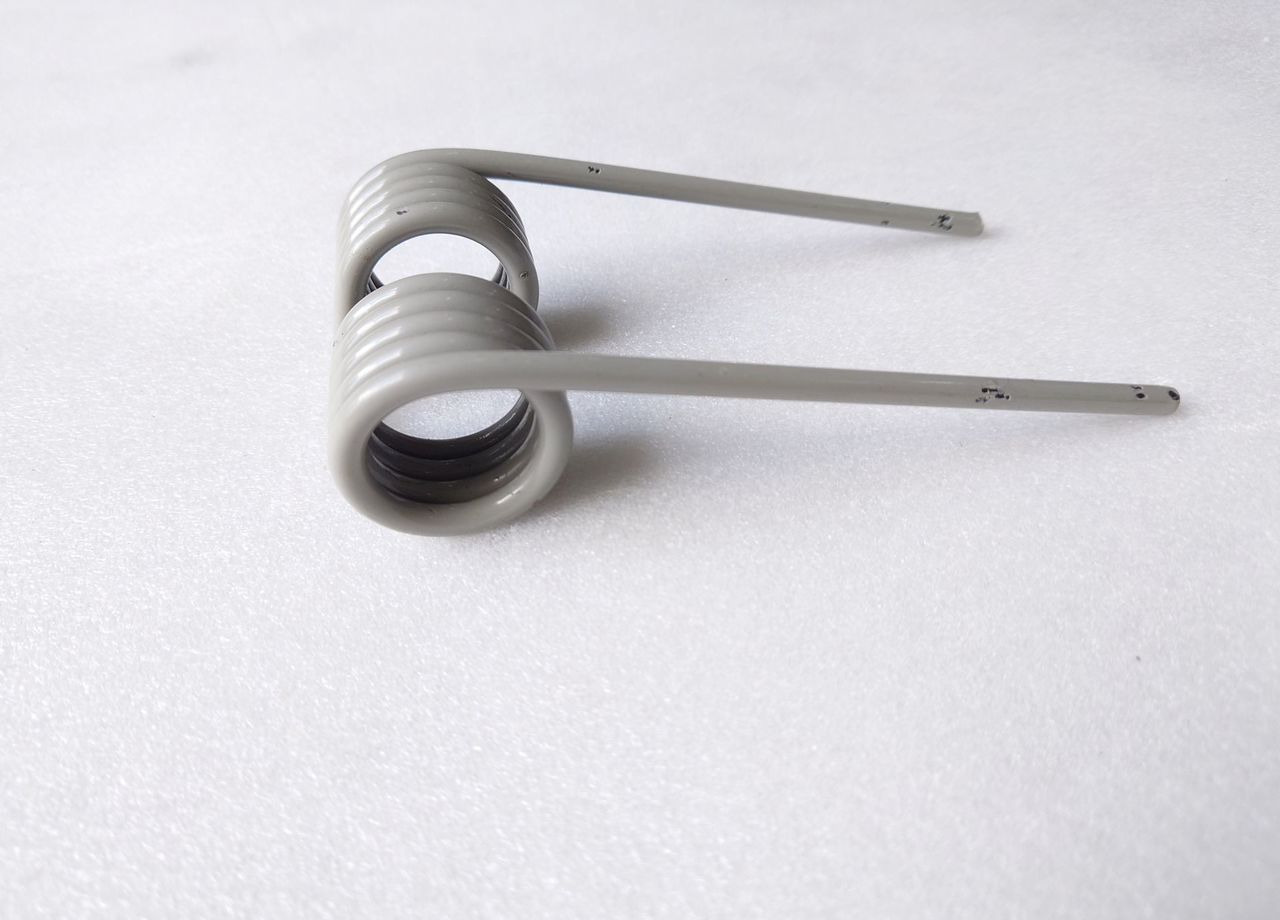 Пружина пресс подборщика (палец, зуб) Krone - Запчасти для Пресс-подборщиков рулонных: фото 3 Пружина пресс подборщика (палец, зуб) Krone - Запчасти для Пресс-подборщиков рулонных: фото 3