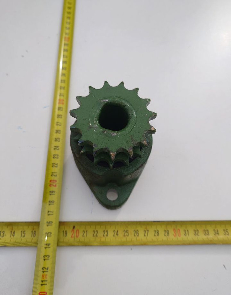 Новый Запчасти для Прицепных кормоуборочных комбайнов Звездочка двойная цепная z15 в сборе Anna Z 644: фото 6