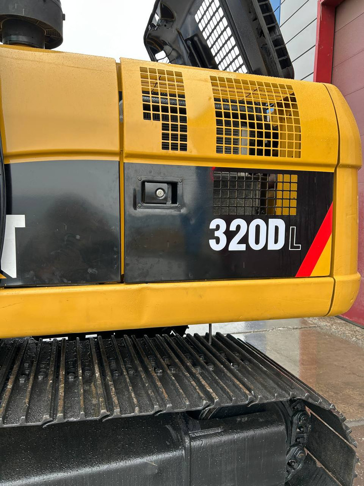 CATERPILLAR 320DL - Гусеничный экскаватор: фото 5 CATERPILLAR 320DL - Гусеничный экскаватор: фото 5