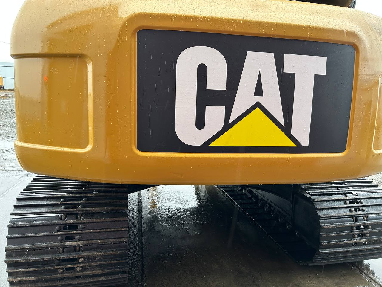 CATERPILLAR 320DL - Гусеничный экскаватор: фото 4 CATERPILLAR 320DL - Гусеничный экскаватор: фото 4