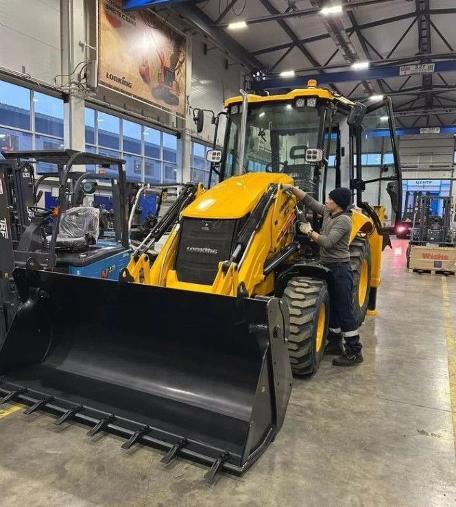 Новый Экскаватор-погрузчик Lonking 83C: фото 9