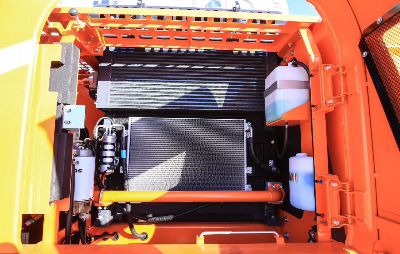 Lonking CDM6225 - Гусеничный экскаватор: фото 3 Lonking CDM6225 - Гусеничный экскаватор: фото 3