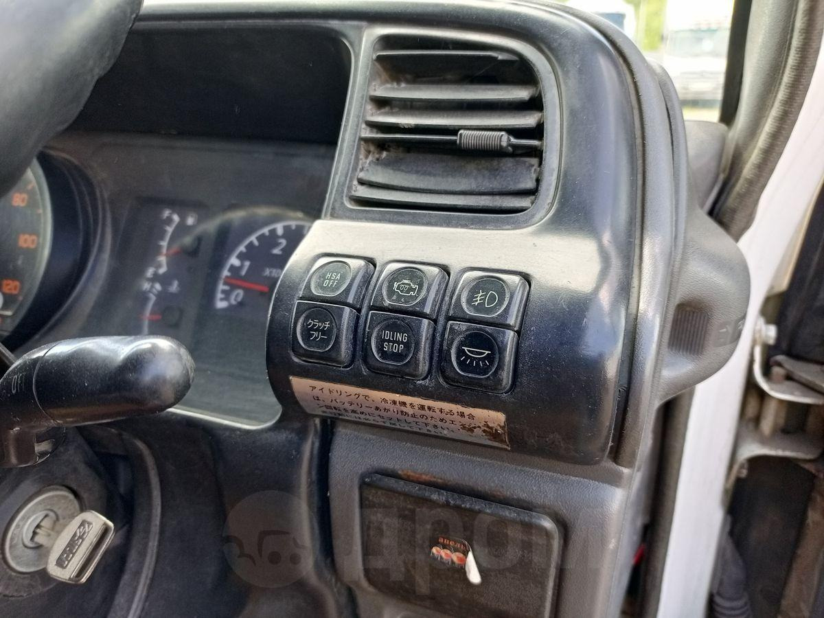 Рефрижератор Isuzu Elf: фото 10 Рефрижератор Isuzu Elf: фото 10