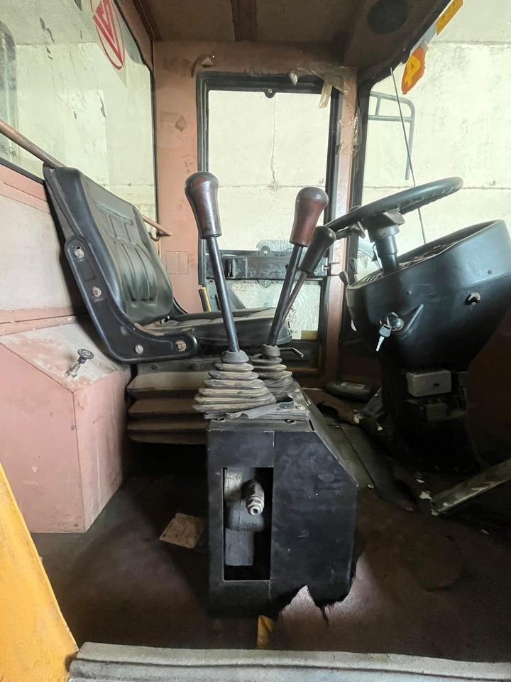 Колёсный погрузчик Shandong ZL936: фото 10