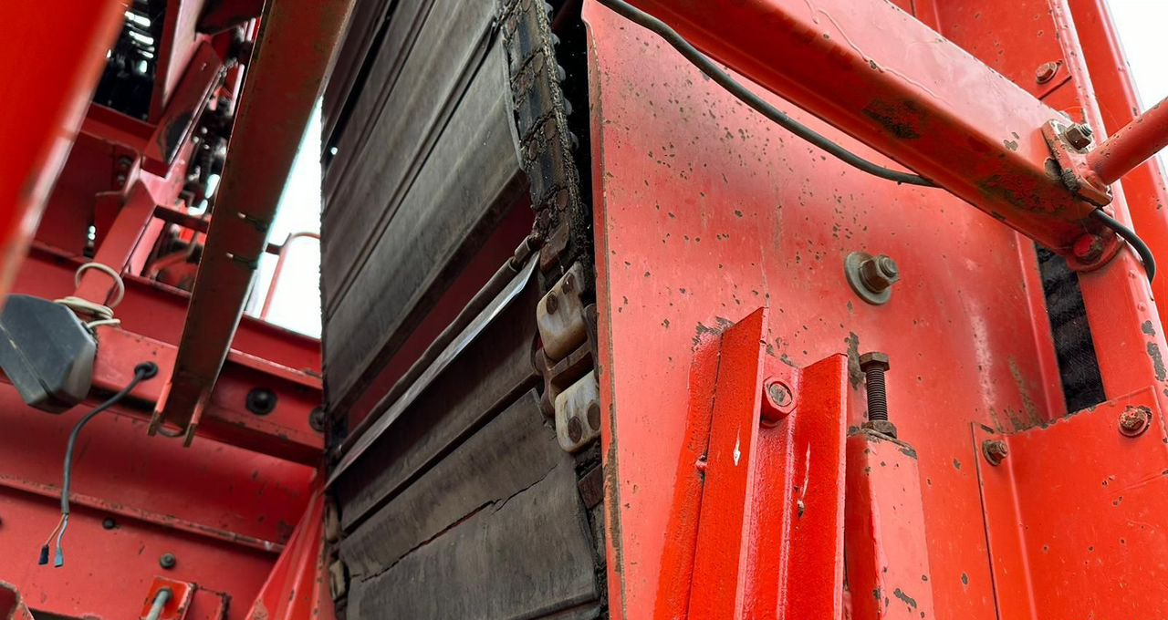 Картофелеуборочный комбайн Grimme DR 1500: фото 16 Картофелеуборочный комбайн Grimme DR 1500: фото 16