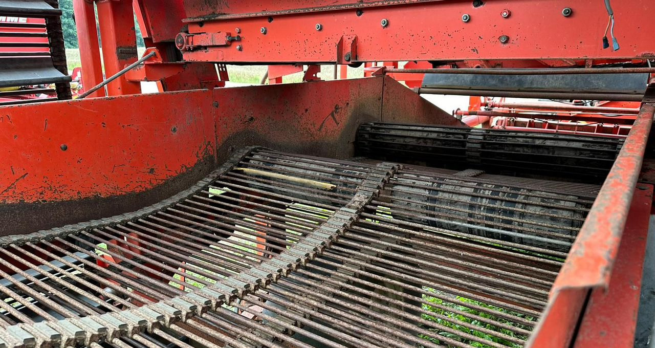 Картофелеуборочный комбайн Grimme DR 1500: фото 17 Картофелеуборочный комбайн Grimme DR 1500: фото 17