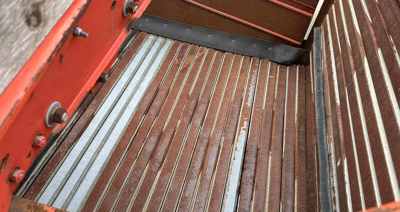 Картофелеуборочный комбайн Grimme DR 1500: фото 20 Картофелеуборочный комбайн Grimme DR 1500: фото 20