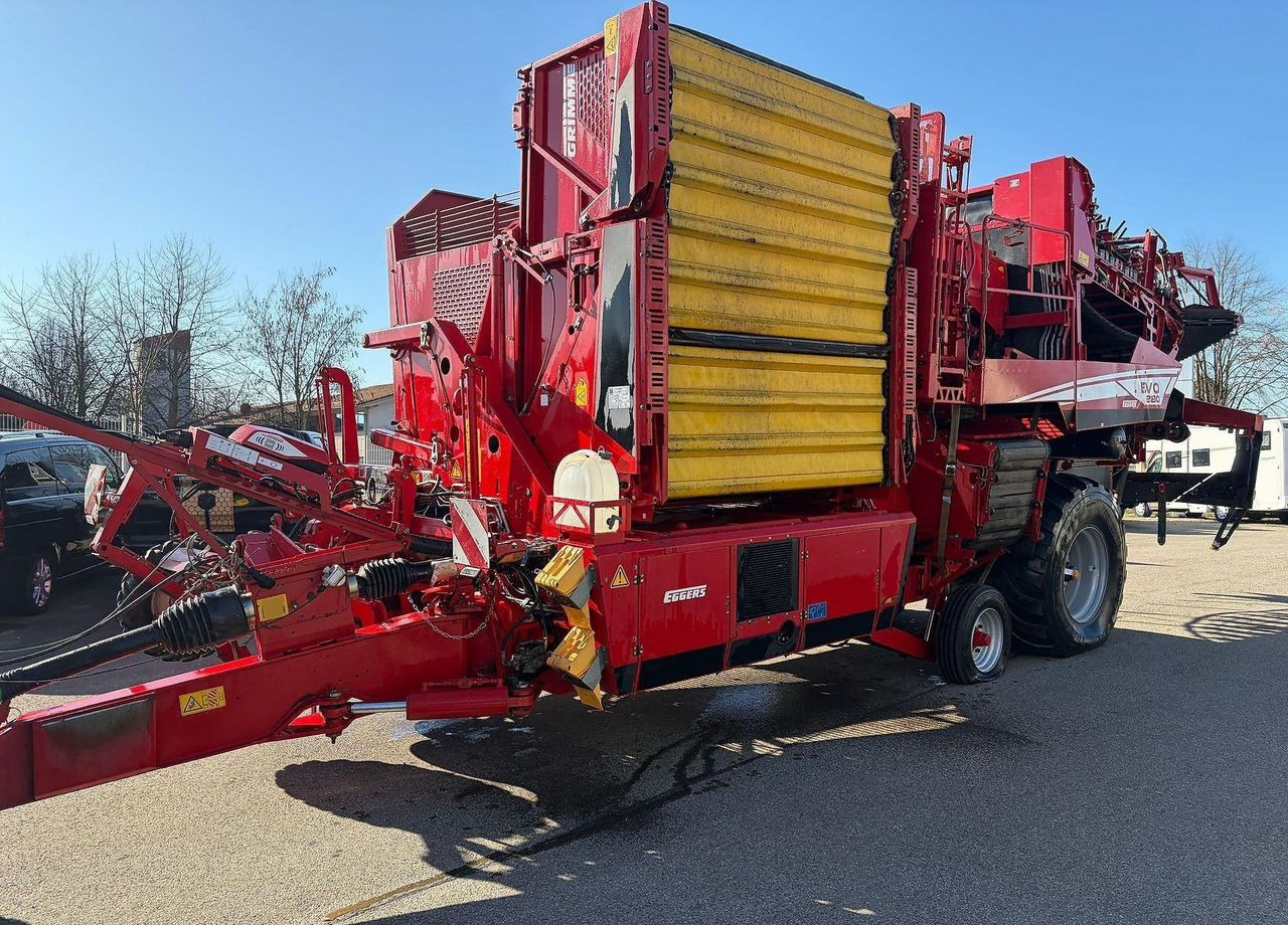 Grimme EVO 280 - Картофелеуборочный комбайн: фото 1 Grimme EVO 280 - Картофелеуборочный комбайн: фото 1