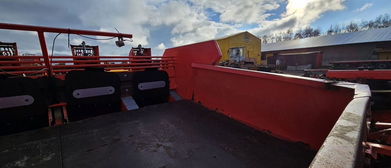 Grimme GL 34T - Картофелесажалка: фото 1 Grimme GL 34T - Картофелесажалка: фото 1