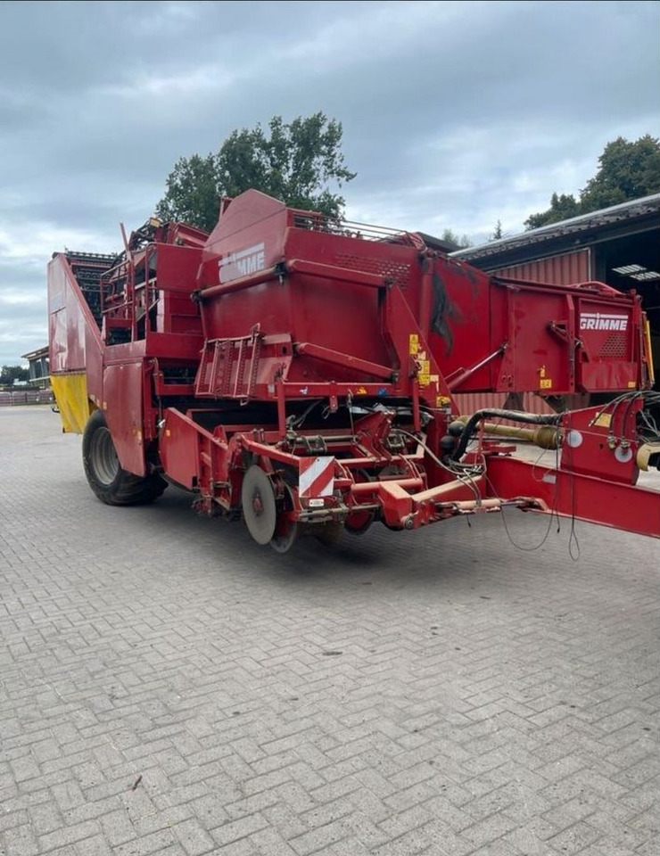 Grimme SE 150/170-60 - Картофелеуборочный комбайн: фото 1 Grimme SE 150/170-60 - Картофелеуборочный комбайн: фото 1