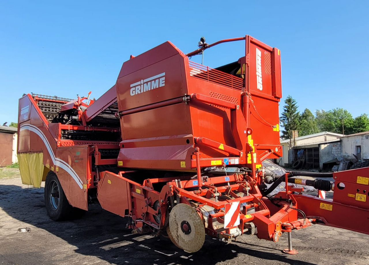 Grimme SE 150/170-60 - Картофелеуборочный комбайн: фото 1 Grimme SE 150/170-60 - Картофелеуборочный комбайн: фото 1