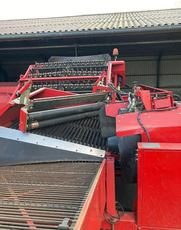 Grimme SE 150/170-60 - Картофелеуборочный комбайн: фото 5 Grimme SE 150/170-60 - Картофелеуборочный комбайн: фото 5
