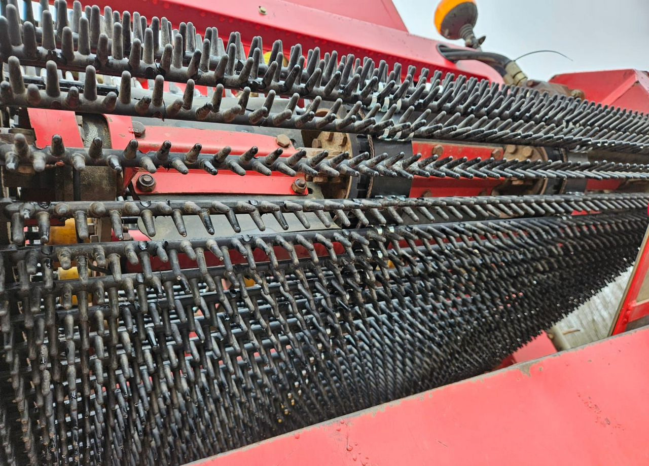 Картофелеуборочный комбайн Grimme SE 150/170-60: фото 10