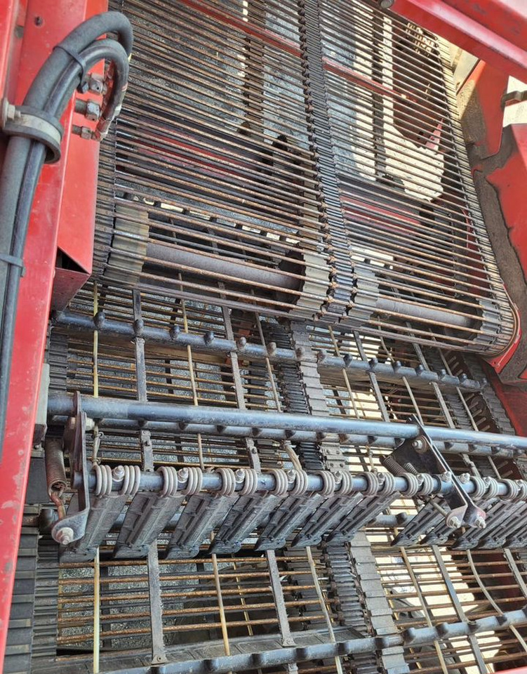 Картофелеуборочный комбайн Grimme SE 150/170-60: фото 6