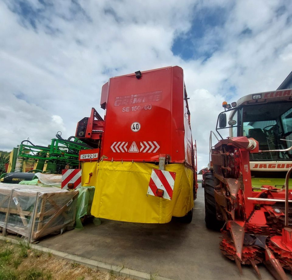 Картофелеуборочный комбайн Grimme SE 150/170-60: фото 23 Картофелеуборочный комбайн Grimme SE 150/170-60: фото 23