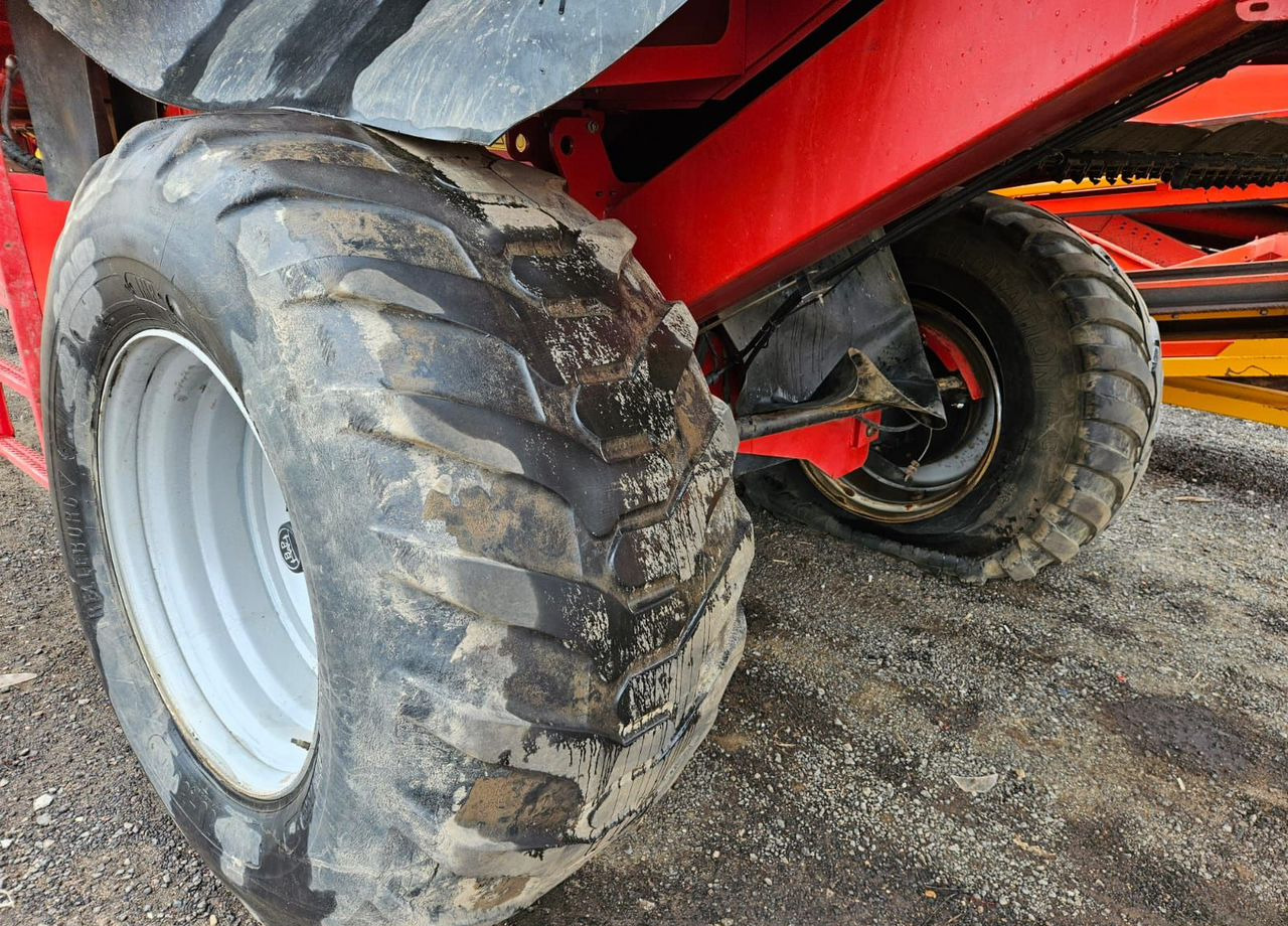 Картофелеуборочный комбайн Grimme SE 150/170-60: фото 7 Картофелеуборочный комбайн Grimme SE 150/170-60: фото 7