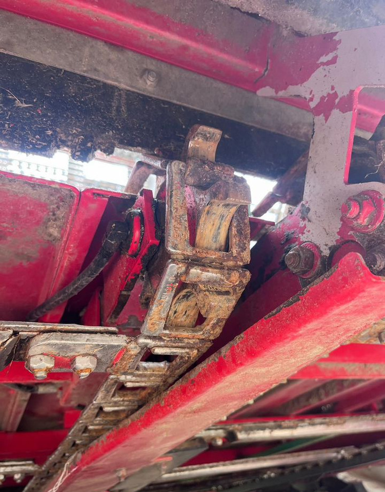 Свеклоуборочный комбайн Holmer Terra Dos T-4 30: фото 9 Свеклоуборочный комбайн Holmer Terra Dos T-4 30: фото 9