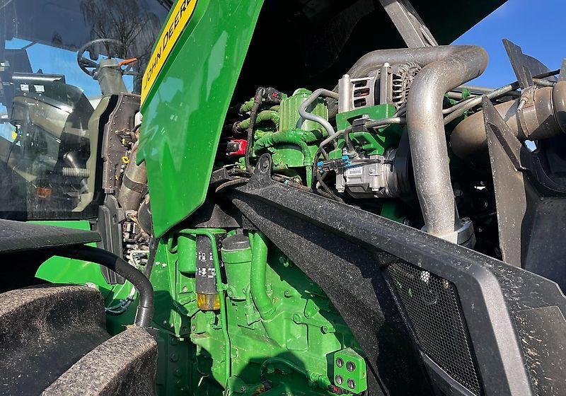 Трактор John Deere 8R 410: фото 17
