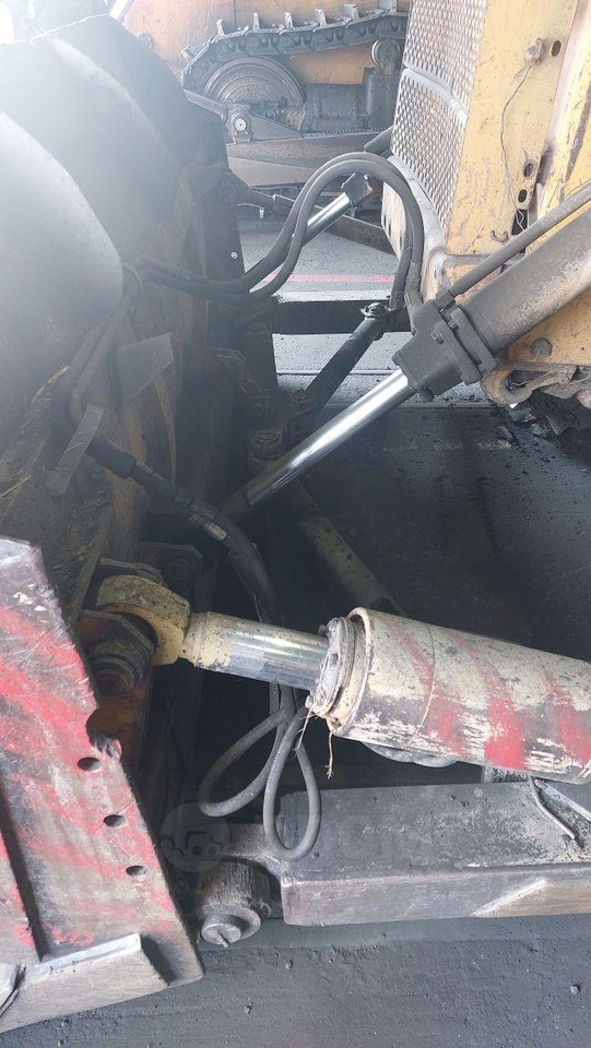 Бульдозер ЧТЗ Т-170: фото 8