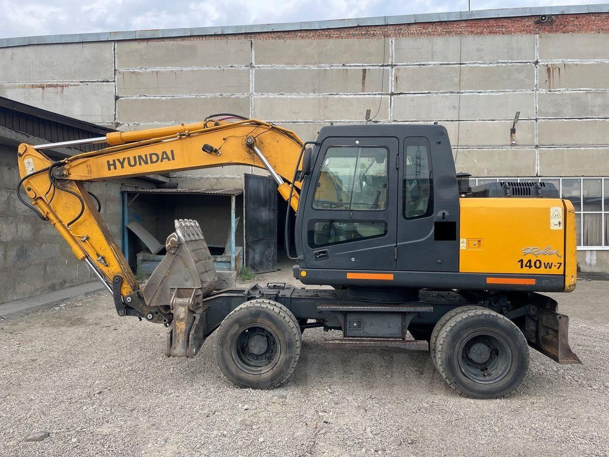 Hyundai R140W-7 - Колёсный экскаватор: фото 2 Hyundai R140W-7 - Колёсный экскаватор: фото 2