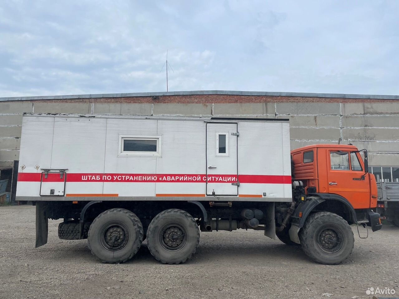 КАМАЗ 43118 - Коммунальная/ Специальная техника: фото 4 КАМАЗ 43118 - Коммунальная/ Специальная техника: фото 4