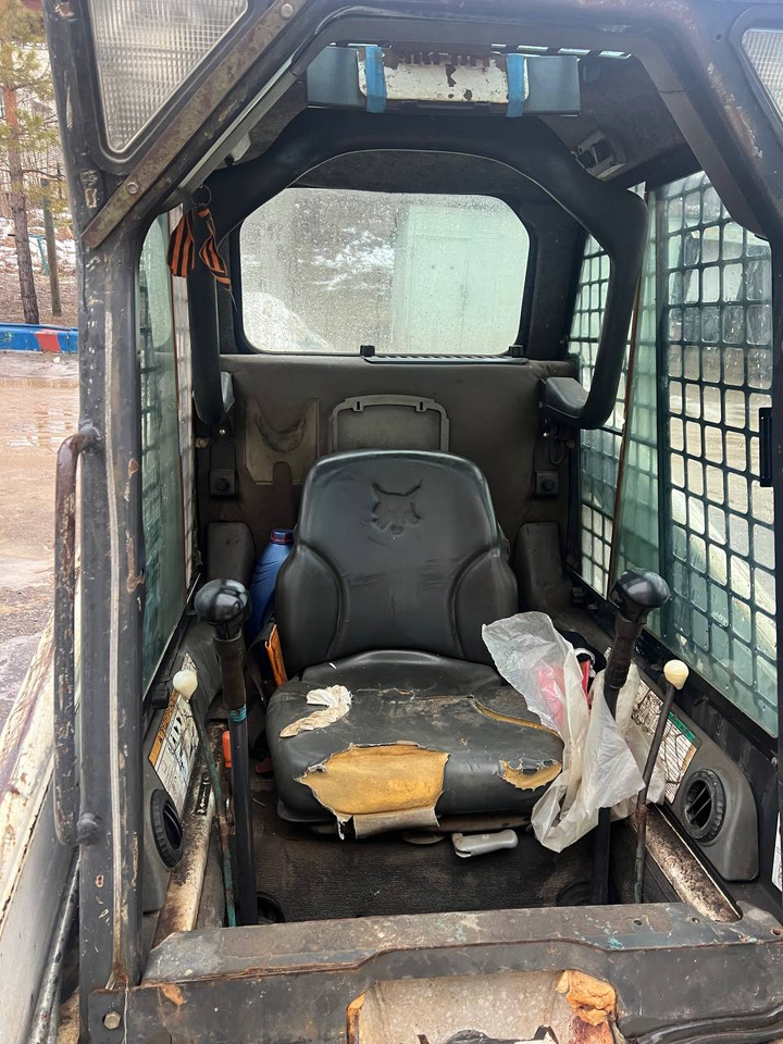 Универсальный погрузчик BOBCAT S 130 - Коммунальная/ Специальная техника: фото 2 Универсальный погрузчик BOBCAT S 130 - Коммунальная/ Специальная техника: фото 2