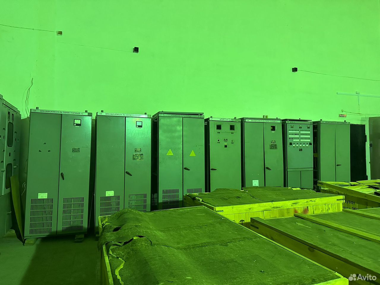 Шкафы системы тиристорного возбуждения гидрогенера - Промышленное оборудование: фото 2 Шкафы системы тиристорного возбуждения гидрогенера - Промышленное оборудование: фото 2