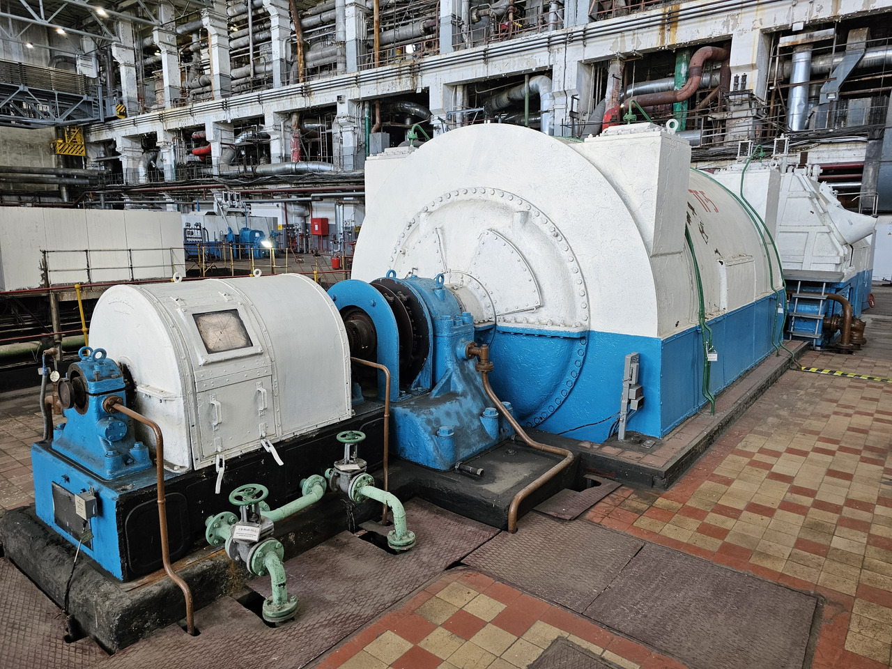 Турбогенератор 5 ВТ-25-4 (ТГ-5) - Промышленное оборудование: фото 2 Турбогенератор 5 ВТ-25-4 (ТГ-5) - Промышленное оборудование: фото 2