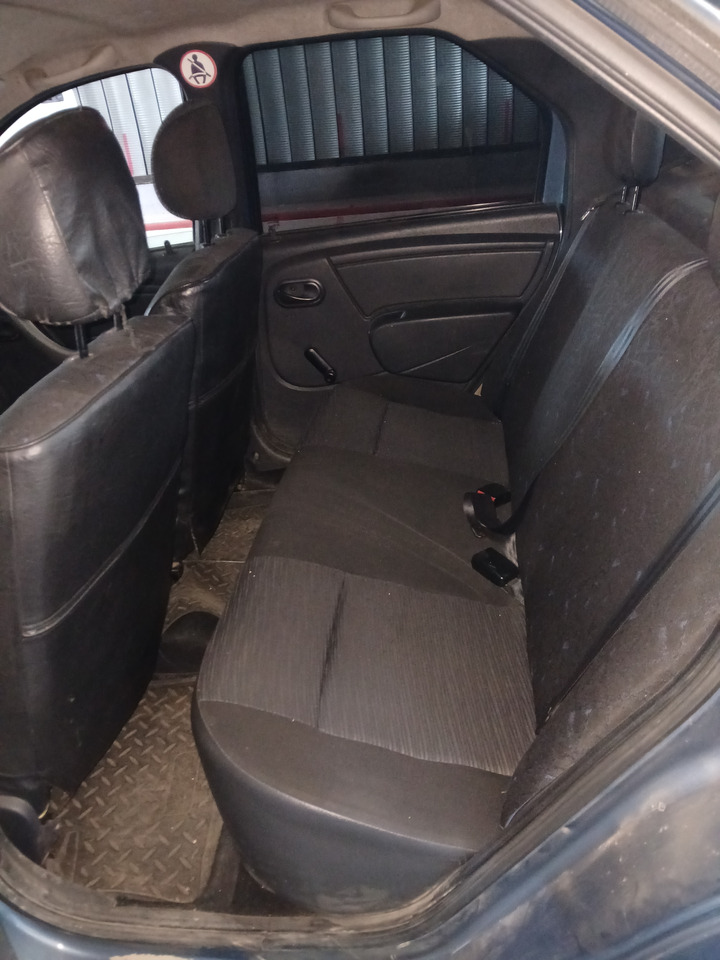 RENAULT SR - Легковой автомобиль: фото 4 RENAULT SR - Легковой автомобиль: фото 4