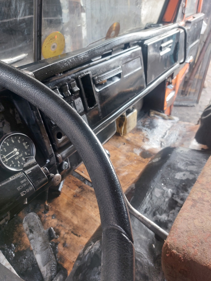 САМОСВАЛ КАМАЗ-55111 55111 - Самосвал: фото 3 САМОСВАЛ КАМАЗ-55111 55111 - Самосвал: фото 3