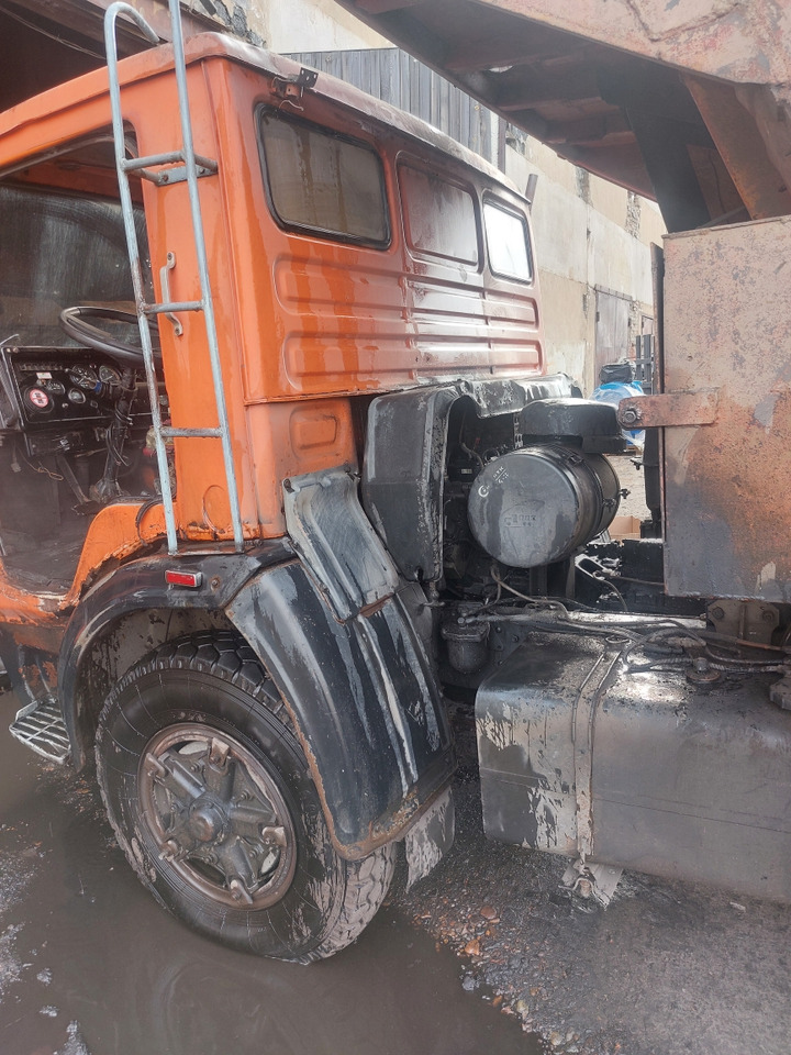 Самосвал грузовой КАМАЗ 5511 - Самосвал: фото 2 Самосвал грузовой КАМАЗ 5511 - Самосвал: фото 2