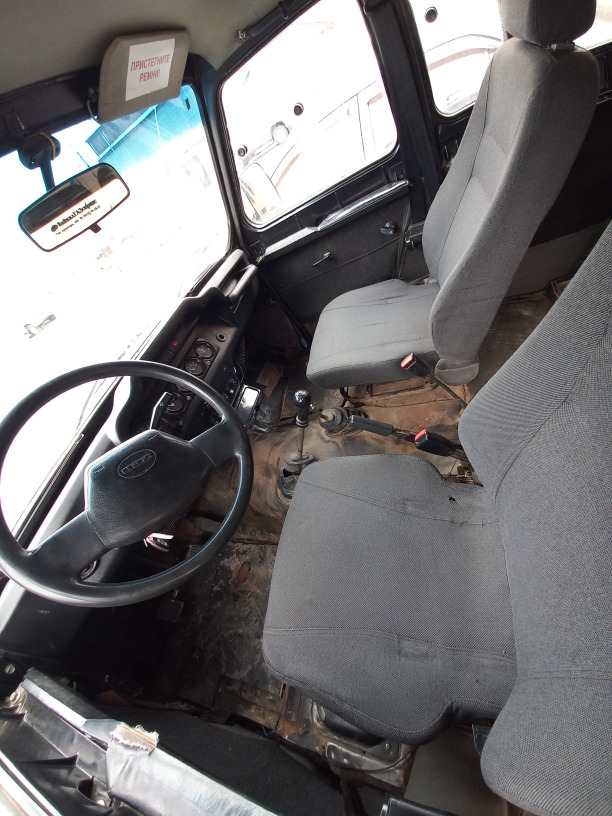 УАЗ 315195 - Легковой автомобиль: фото 4 УАЗ 315195 - Легковой автомобиль: фото 4